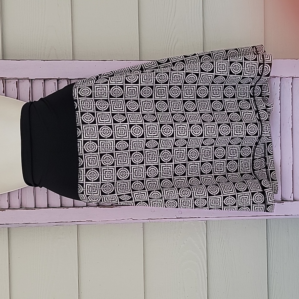 💗 MAX STUDIO Geometric Print Pull-On Skirt Black L